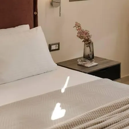 Rosairbe Kefalonia * Minia